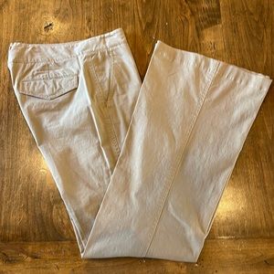 THEORY Cotton Blend Khaki Pant 0